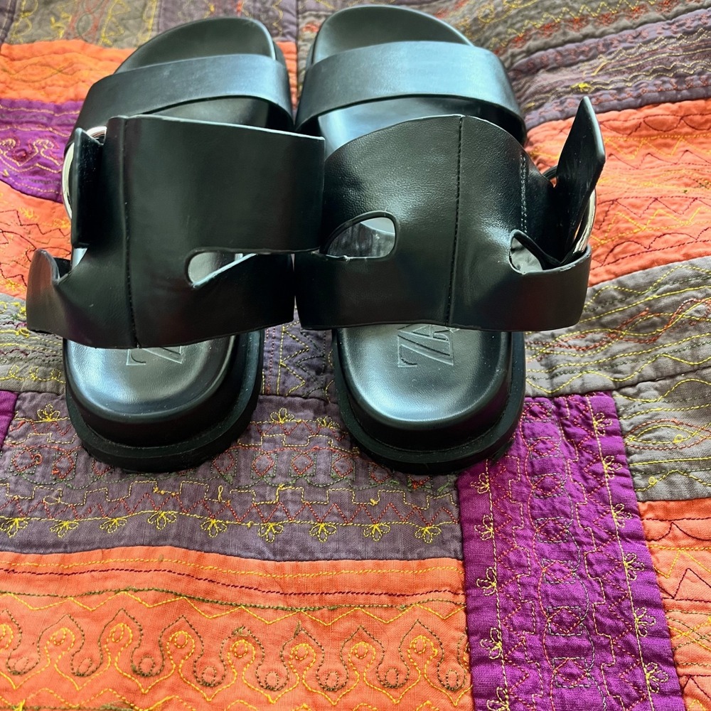 ZARA Black Ankle Strap Round Buckle Whimsigoth Sandal Size 7.5 (38) - Picture 6 of 8